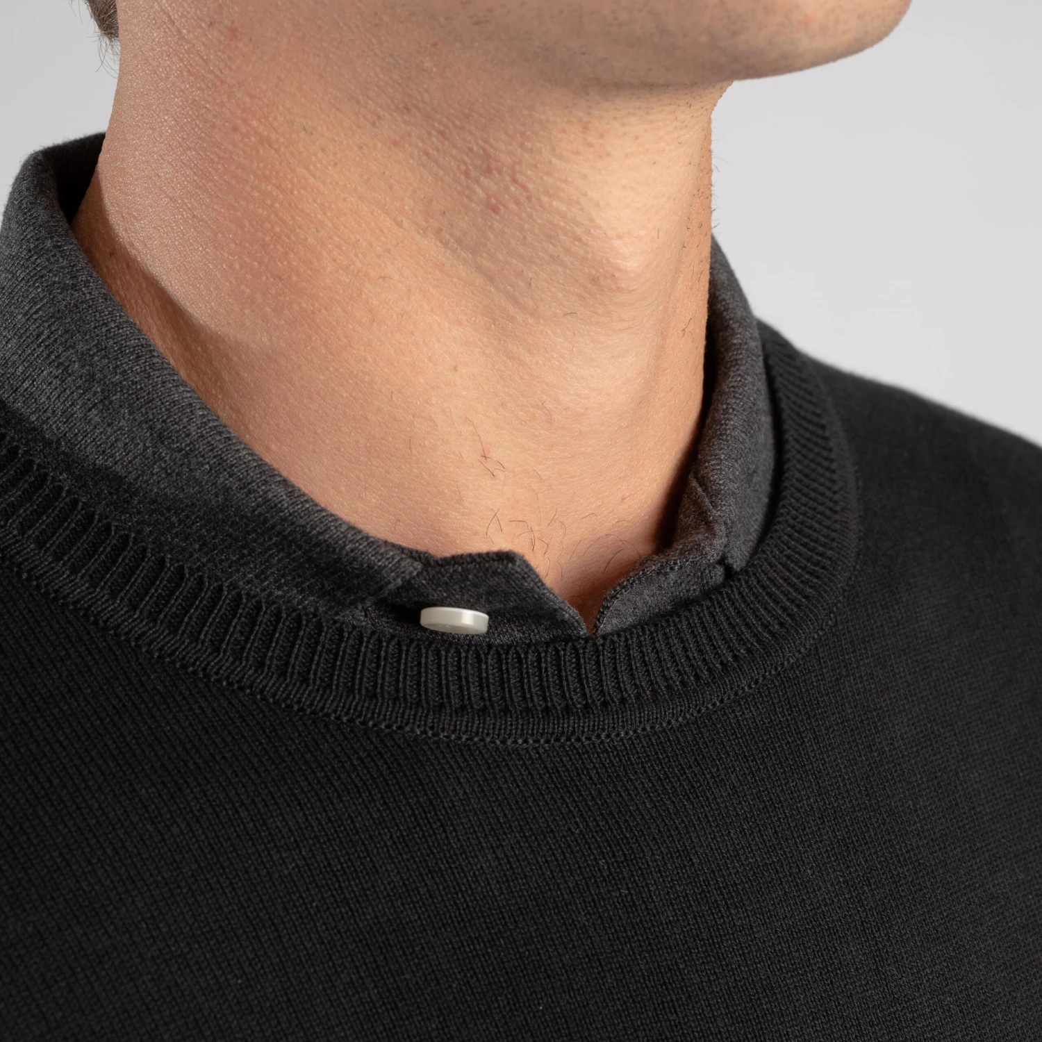 Men's Golf Crew Neck Pullover MW500 Black 3 Men's Golf Crew Neck Pullover MW500 Black - Image 3