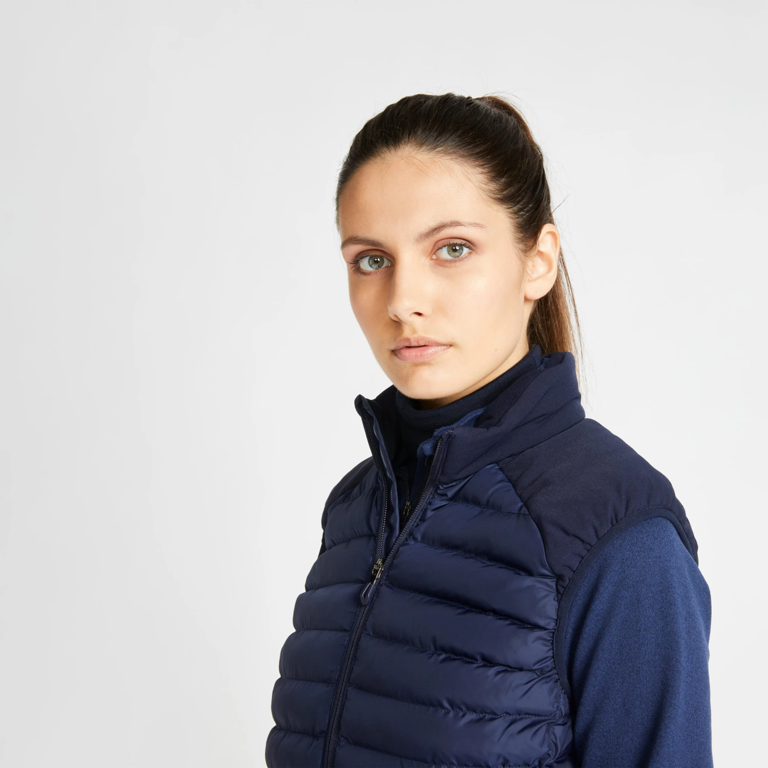 Women's Golf Winter Sleeveless Padded Jacket CW500 Navy Blue 3 Women's Golf Winter Sleeveless Padded Jacket CW500 Navy Blue - Image 3